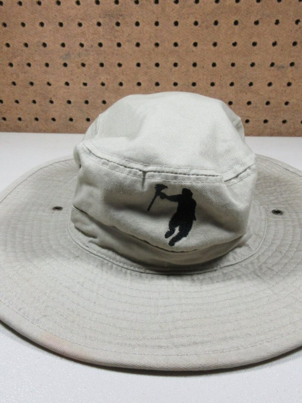 NISSIN mens solid khaki bucket hat M
